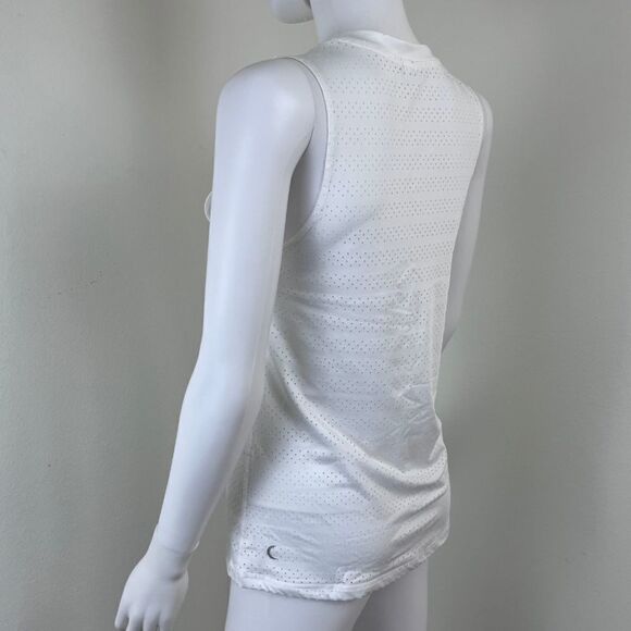 ZYIA Active Women Size XS White Perforated Crewneck Athletic Tank Pullover Top - Picture 8 of 16